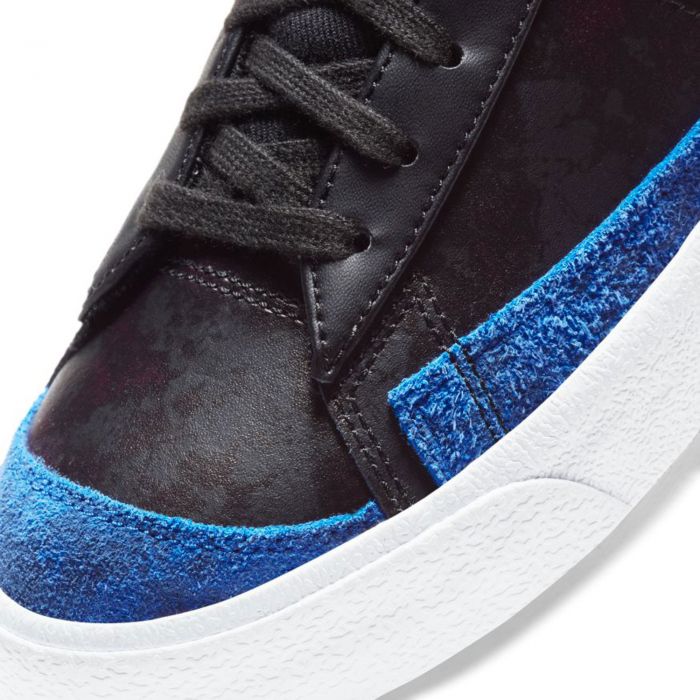 Nike Men's Blazer Mid '77 Vintage Sneakers - Image 2
